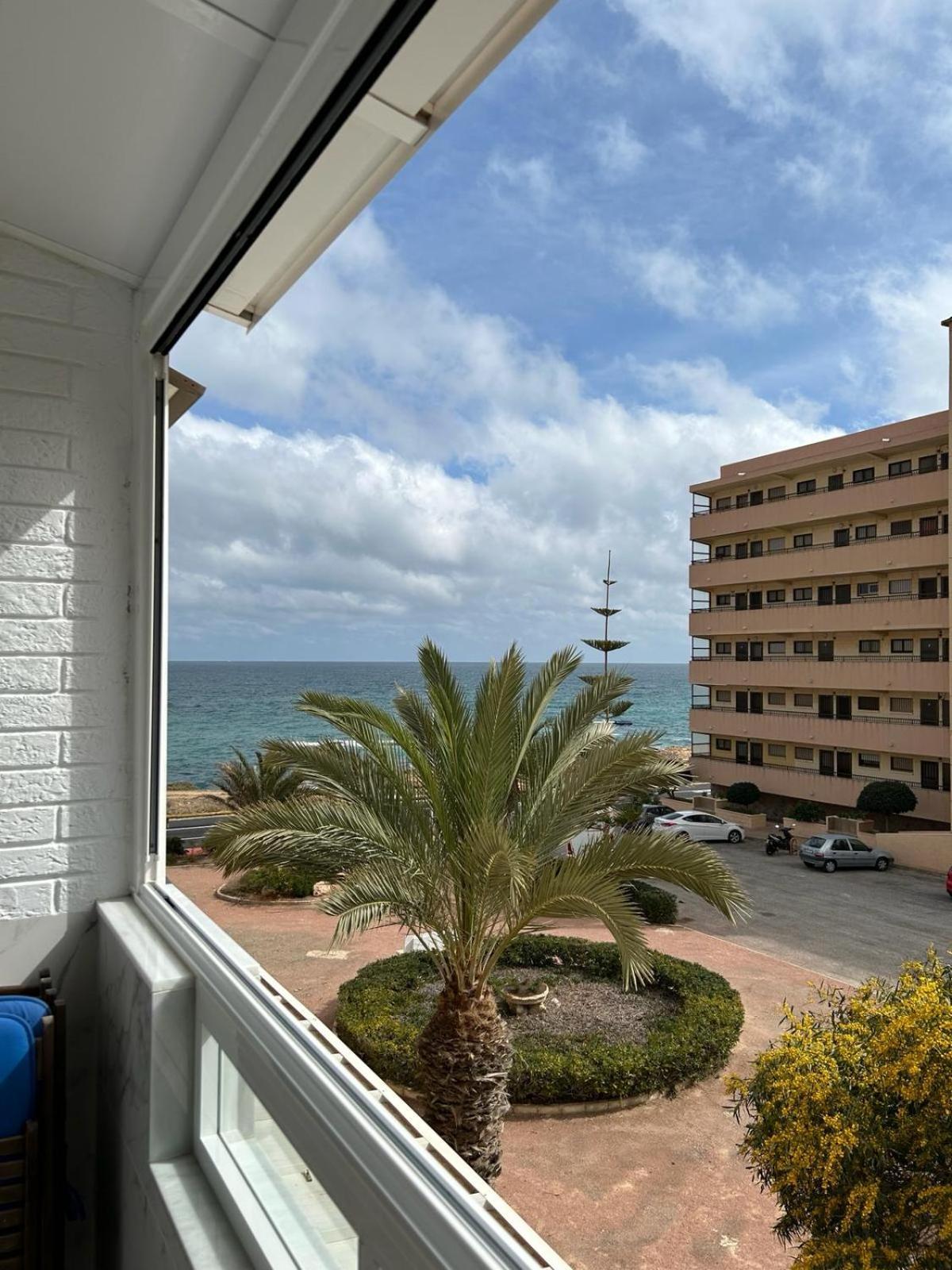 Splendido Appartamento Fronte Mare Vista Spiaggia - Prima Linea Mare Torrevieja Exteriör bild